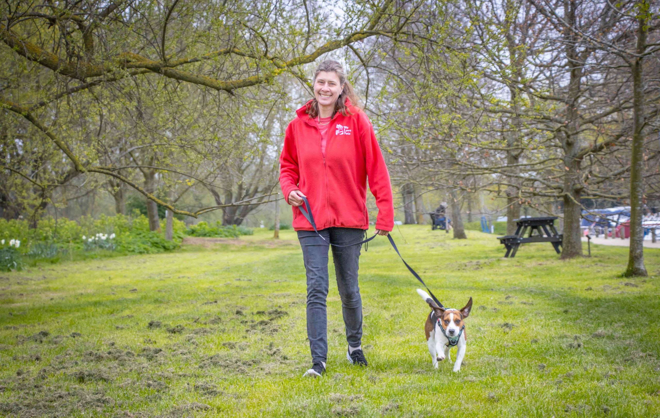 Award winning pet care in Tilehurst - We Love Pets dog walker and pet sitter